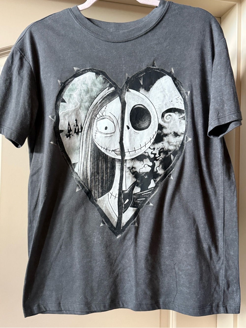 Disney Sz S,Jack & Sally Nightmare Heart Art Print Gray Shirt WhimsiGoth Grunge